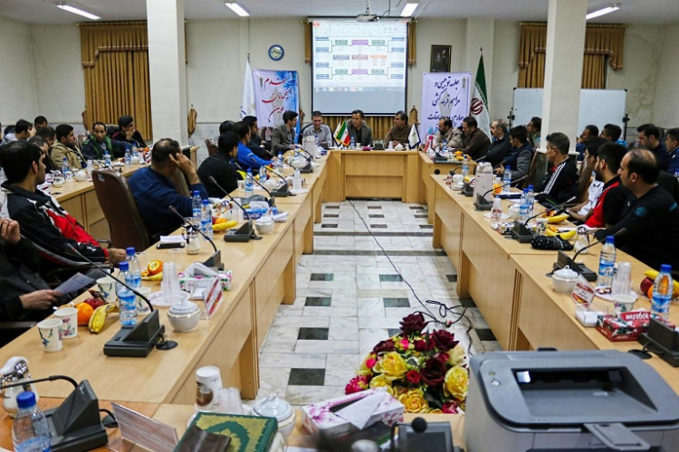 جلسه توجیهی و قرعه کشی مسابقات فوتسال قهرمانی کشور دانشگاه علمی کاربردی برادران 