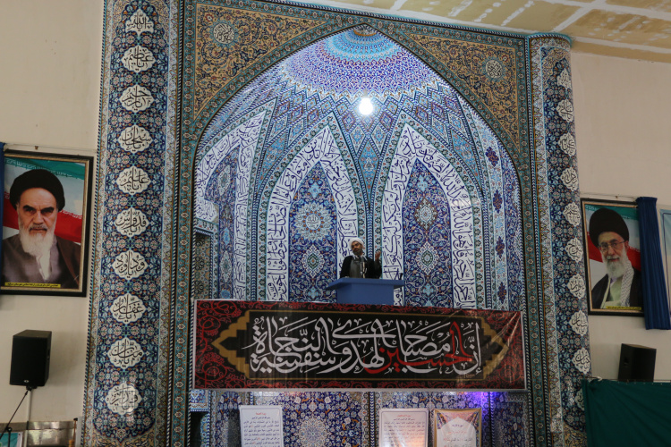 علوم عملی و فنی در محتوای دروس دانشگاهی سهم اندکی دارند.